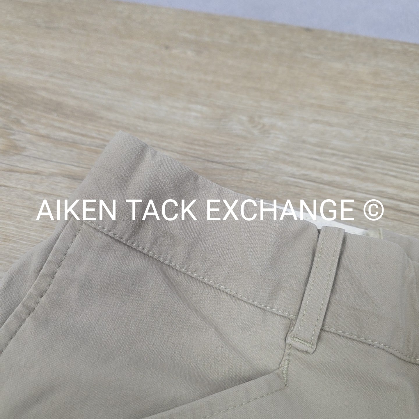 Tailored Sportsman Trophy Hunter Knee Patch Breeches, Size 30