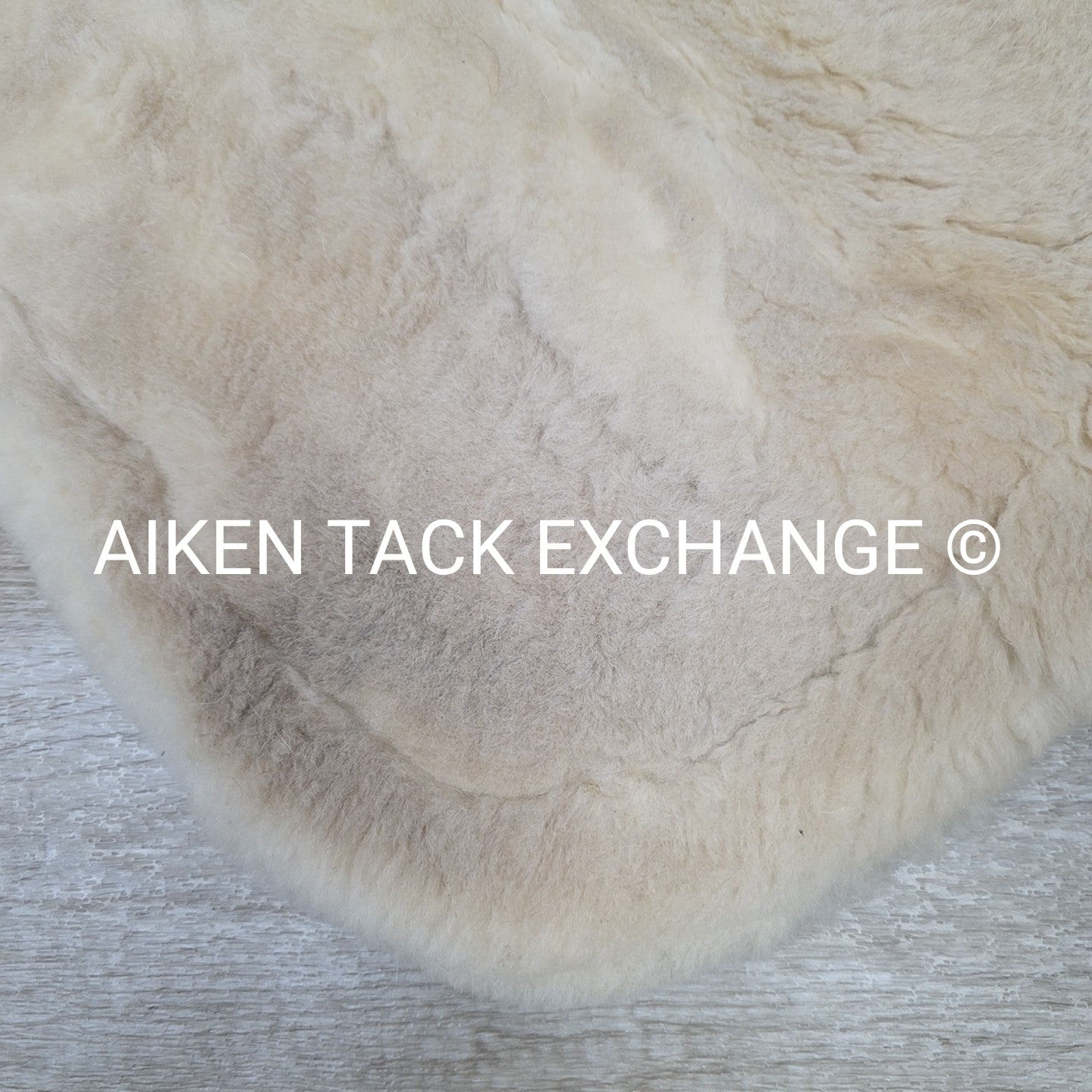 Total Saddle Fit Sheepskin Wither Freedom 6 Point Half Pad, M / L (Does Not come