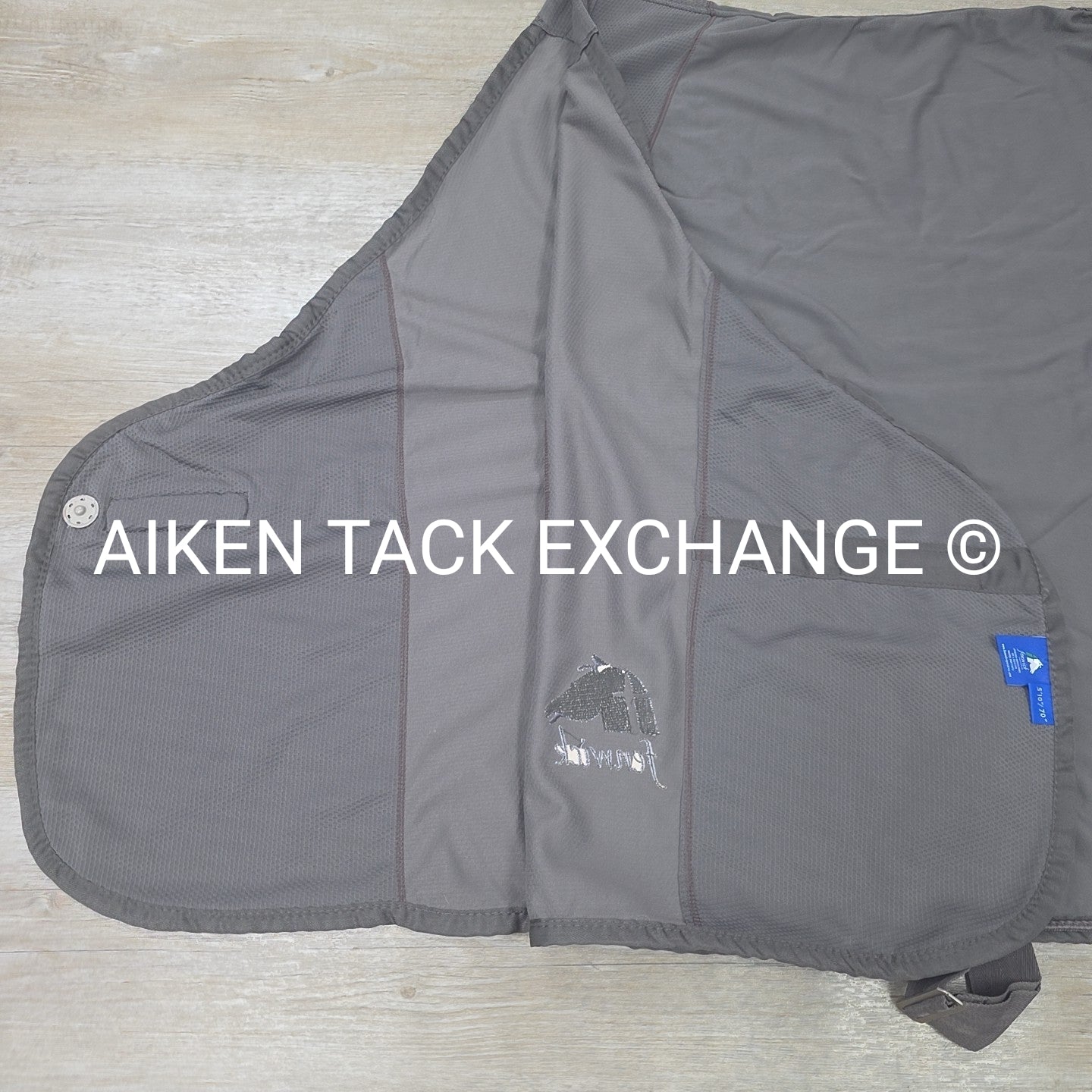 Fenwick Equestrian Sporty Dress Sheet Cooler, Grey, 70"