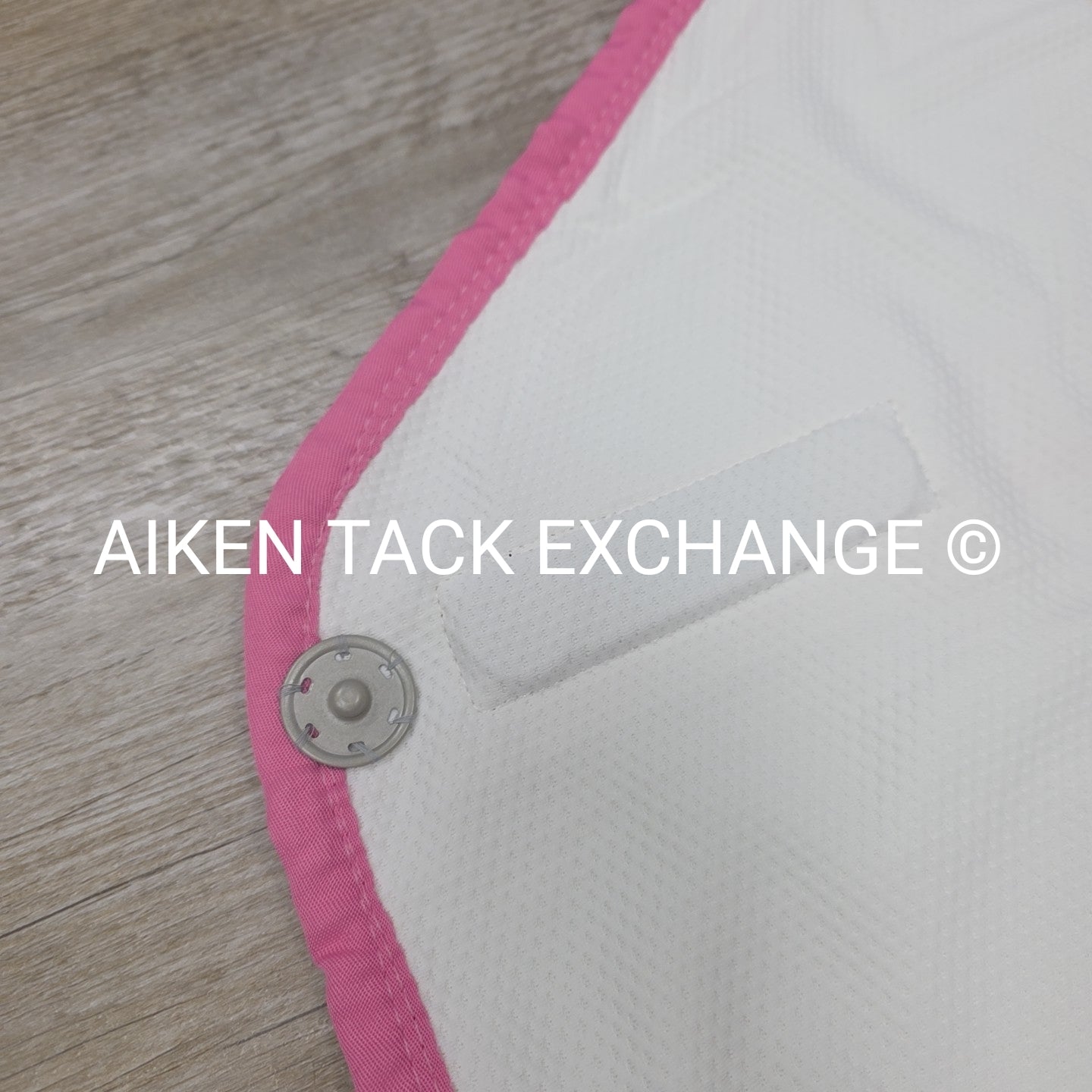 Fenwick Equestrian Pop Star Dress Sheet Sporty Cooler, 68"