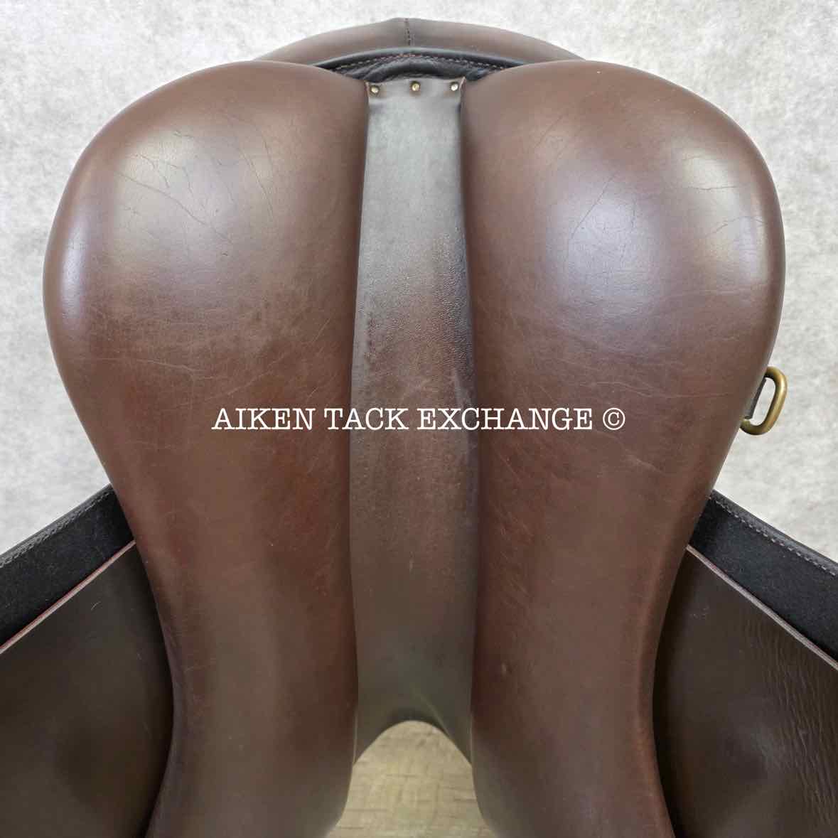 **SOLD** HDR Pro Senior Event All Purpose Saddle, 17.5" Seat, Medium Tree, Foam Panels