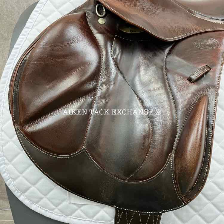 2001 Devoucoux Chiberta Monoflap Jump Saddle, 17.5" Seat, 2A Flap, M/MW Tree, Foam Panels