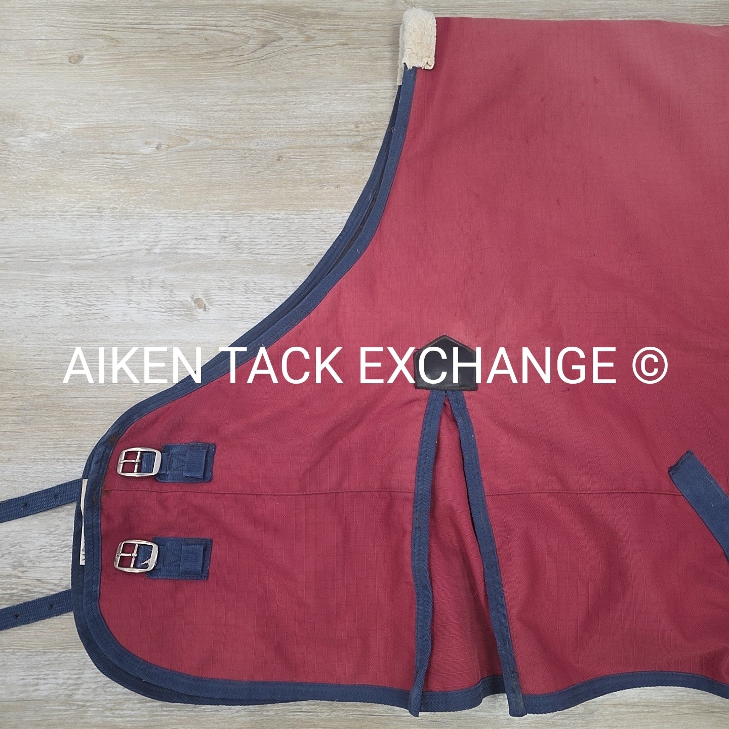 Saxon Medium Weight Turnout Blanket, 81"