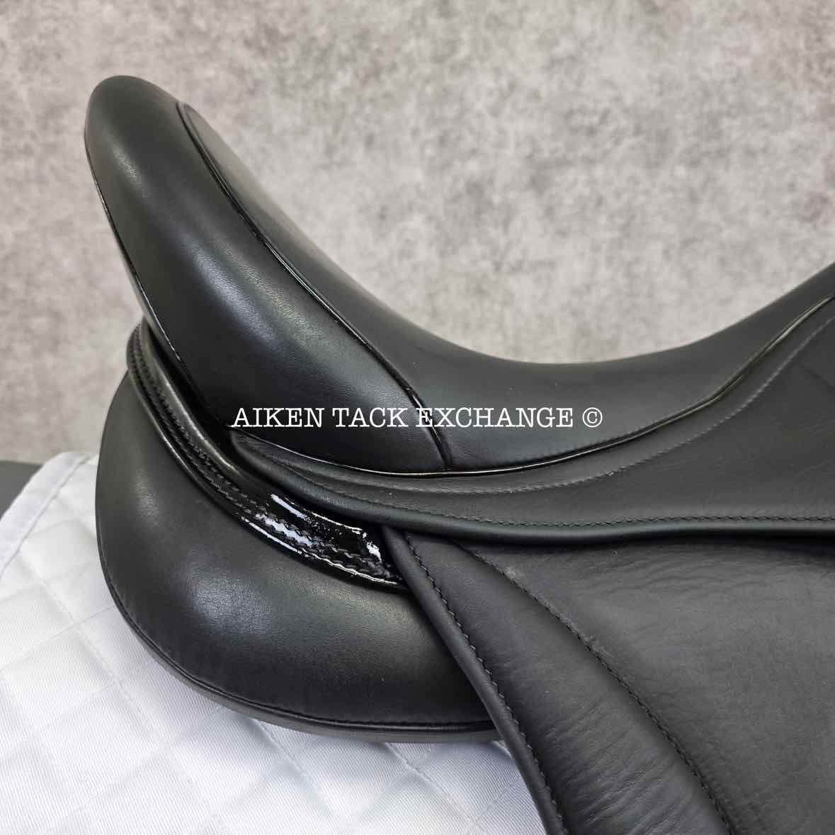 2022 JC Performance Line P2 Monoflap Dressage Saddle, 17.5" Seat, 34 Tree - MW, Wool Flocked Pony Panels