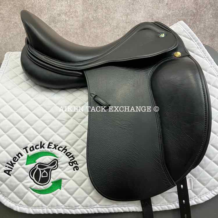 **On Trial** 2022 Prestige Lucky Idol Dressage Saddle, 16" Seat, Short Flap, 33 Tree - Medium, Wool Flocked Panels