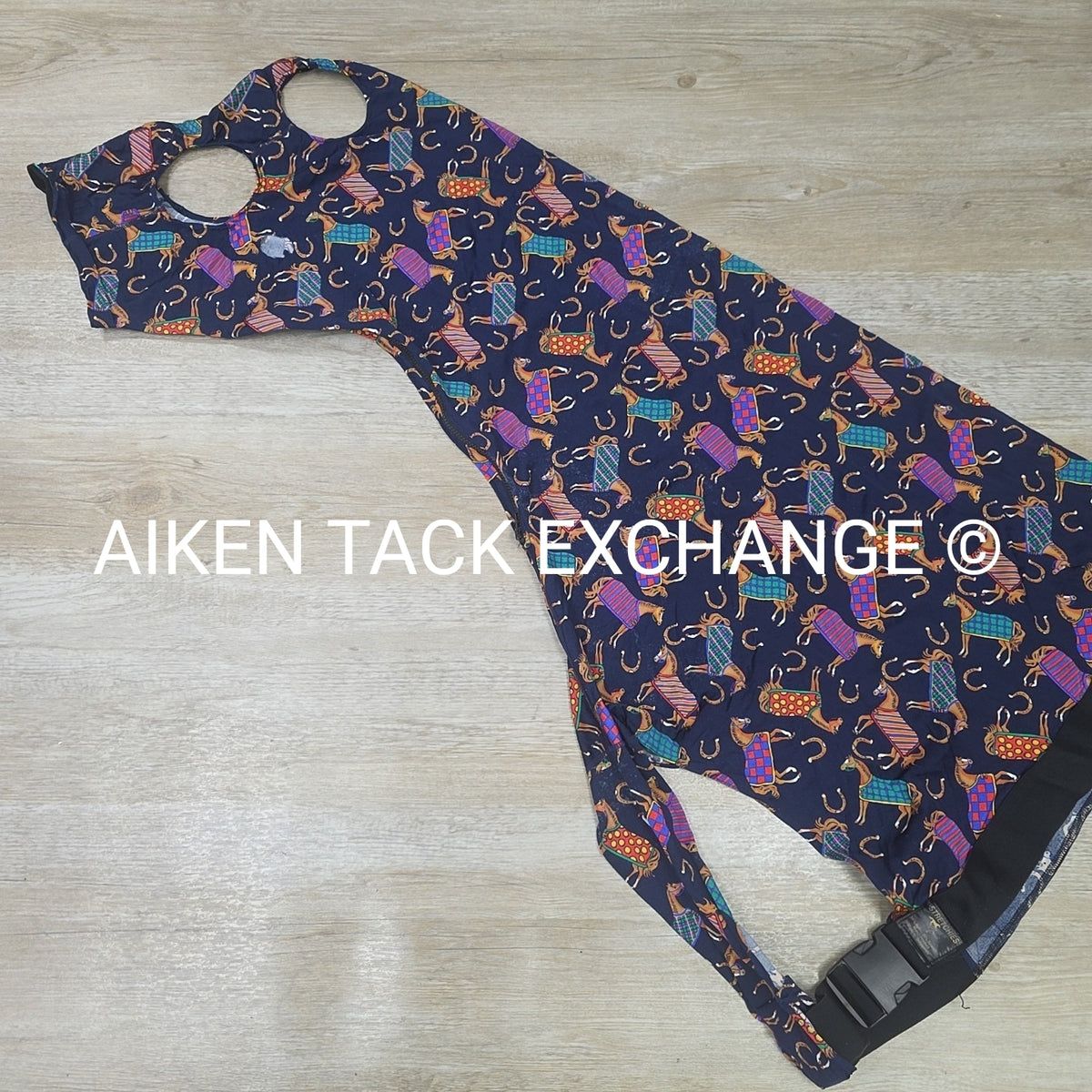 Intec Sleazy Hood, Size Medium