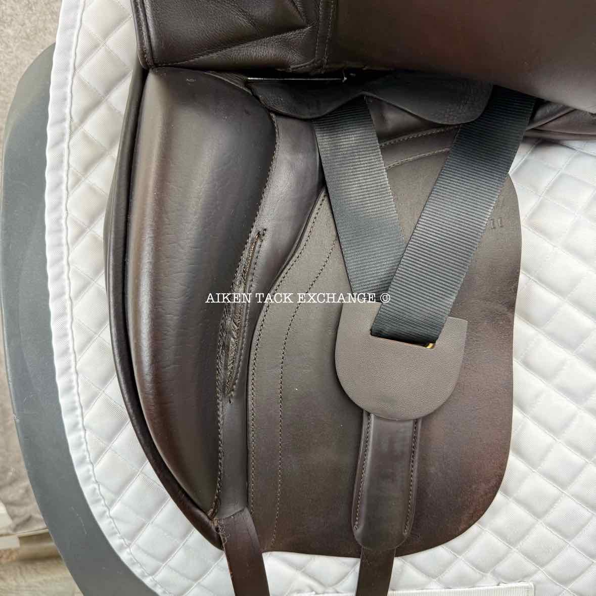 2011 Hulsebos DR CC Dressage Saddle, 17.5" Seat, Medium Wide Tree, Wool Flocked Panels