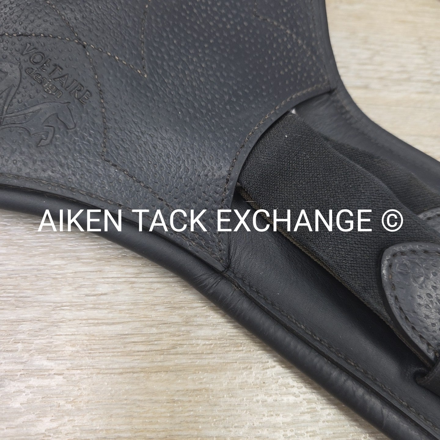 Voltaire Short Anatomic Dressage Girth, Black, 20"
