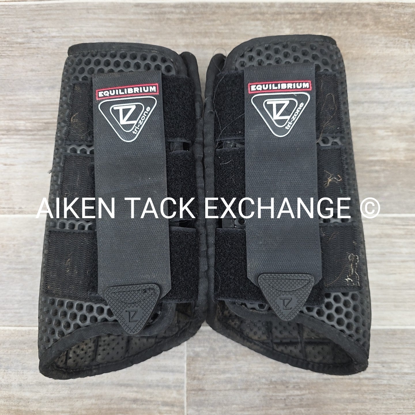 Equilibrium Tri-Zone Impact Sport Hind Boot, Size Small