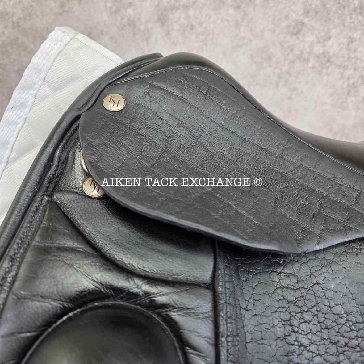 Kay Hastilow Kintbury Dressage Saddle, 18" Seat, Extra Wide Tree, Wool Flocked Panels