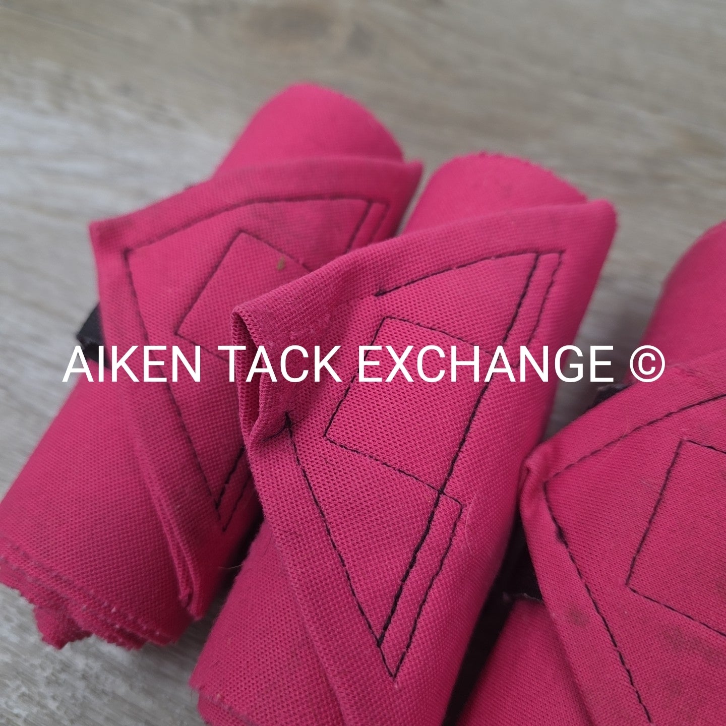 Standing Wraps, Set of 4