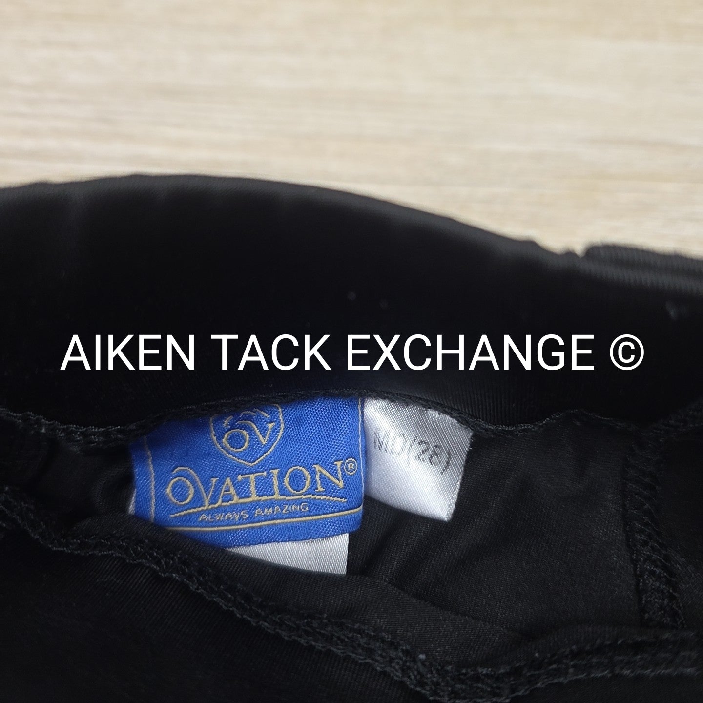 Ovation Aerowick Silicone Grip Full Seat Tights, Size Medium