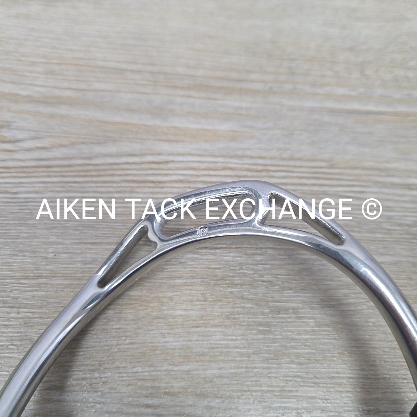 Herm Sprenger Bow Balance 4-F Jointed Flex Stirrups 4.5"