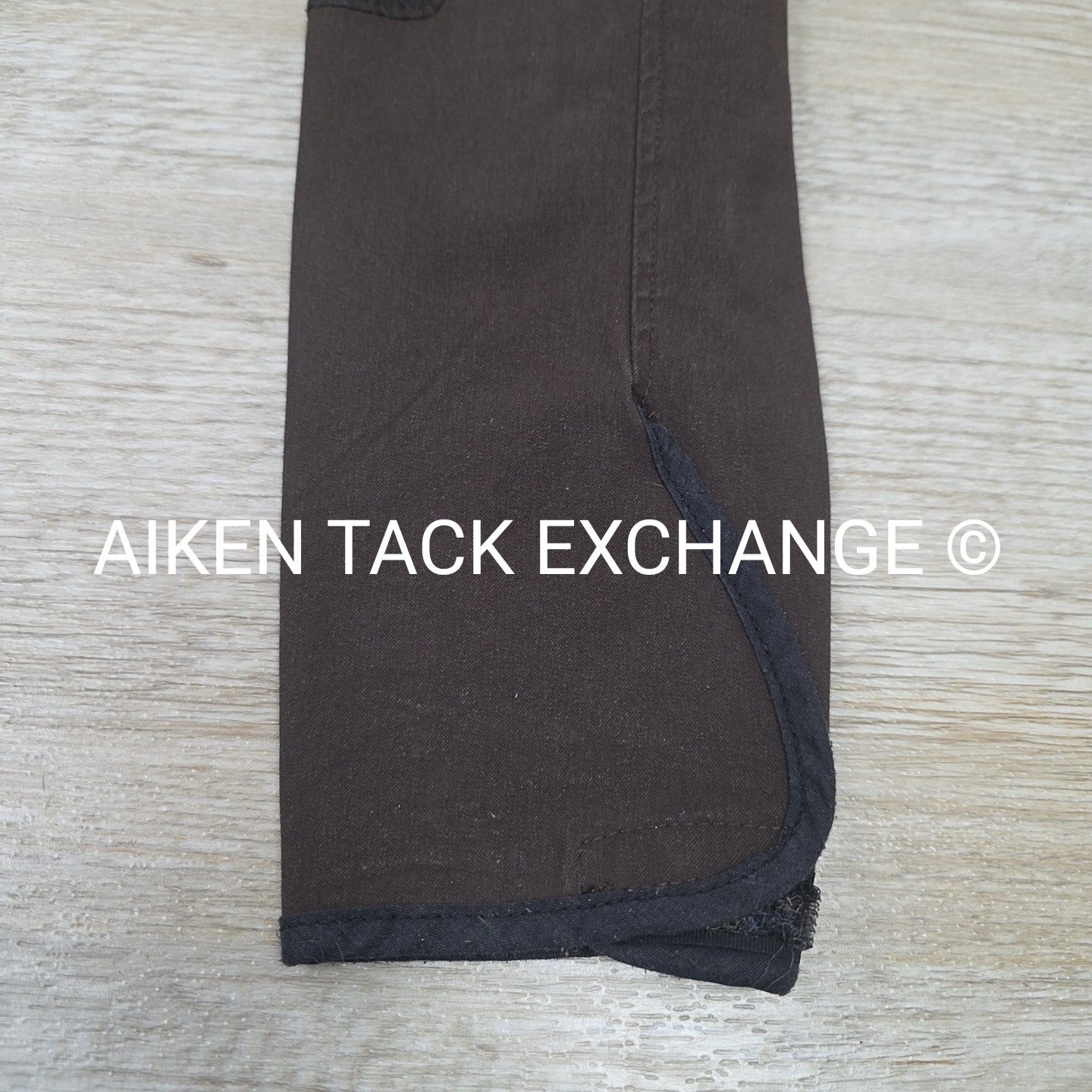 Tailored Sportsman Trophy Hunter Knee Patch Breeches, Size 24