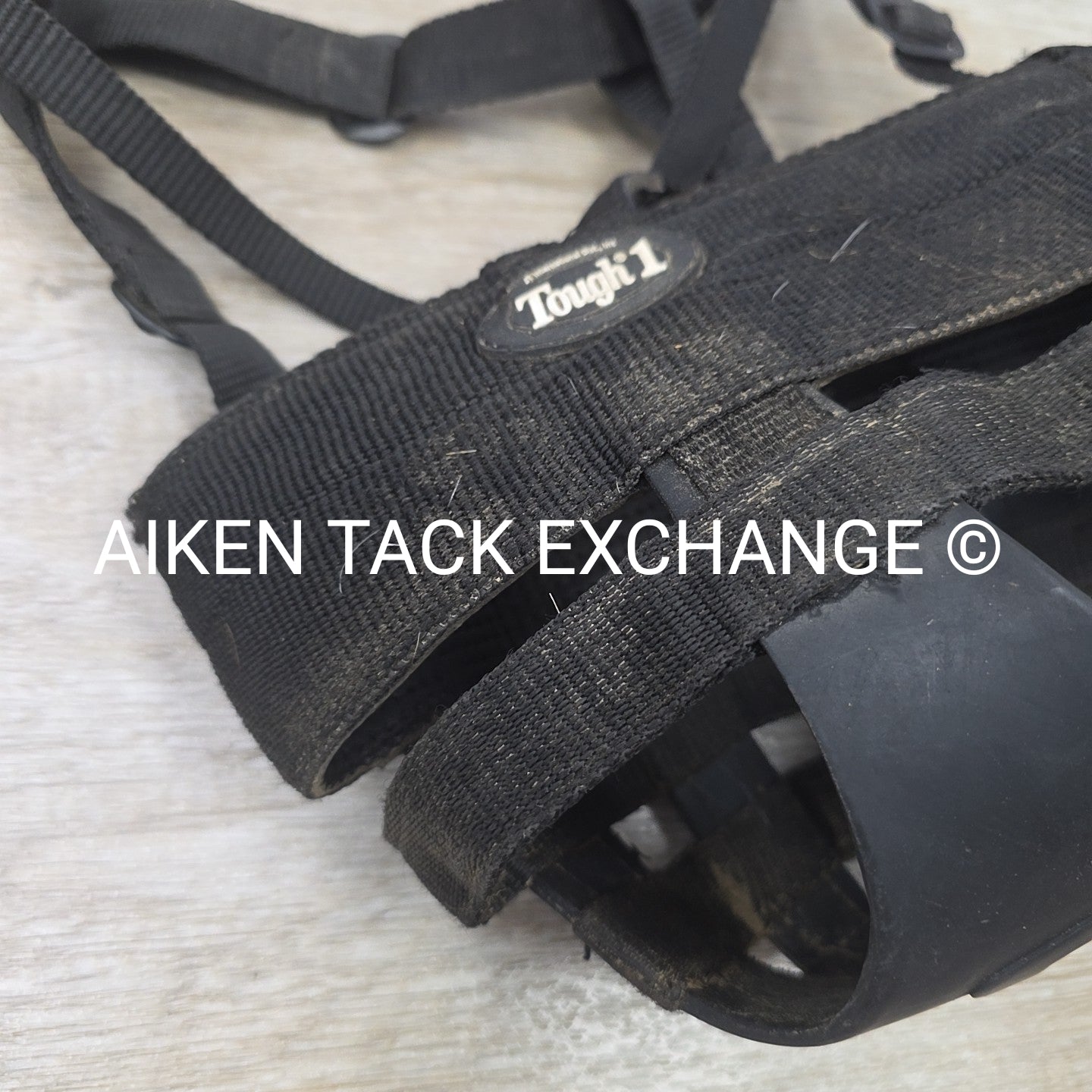 BARGAIN BUNDLE: Shires FreeGraze & Tough 1 Grazing Muzzle, Size Full