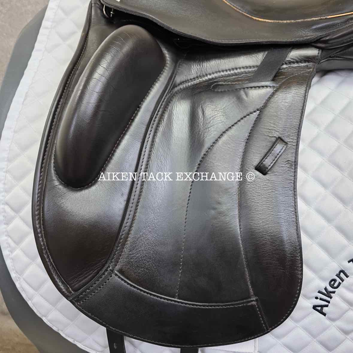 2019 Custom Saddlery Wolfgang Omni Monoflap Dressage Saddle, 17" Seat, Adjustable Tree, Wool Flocked Panels