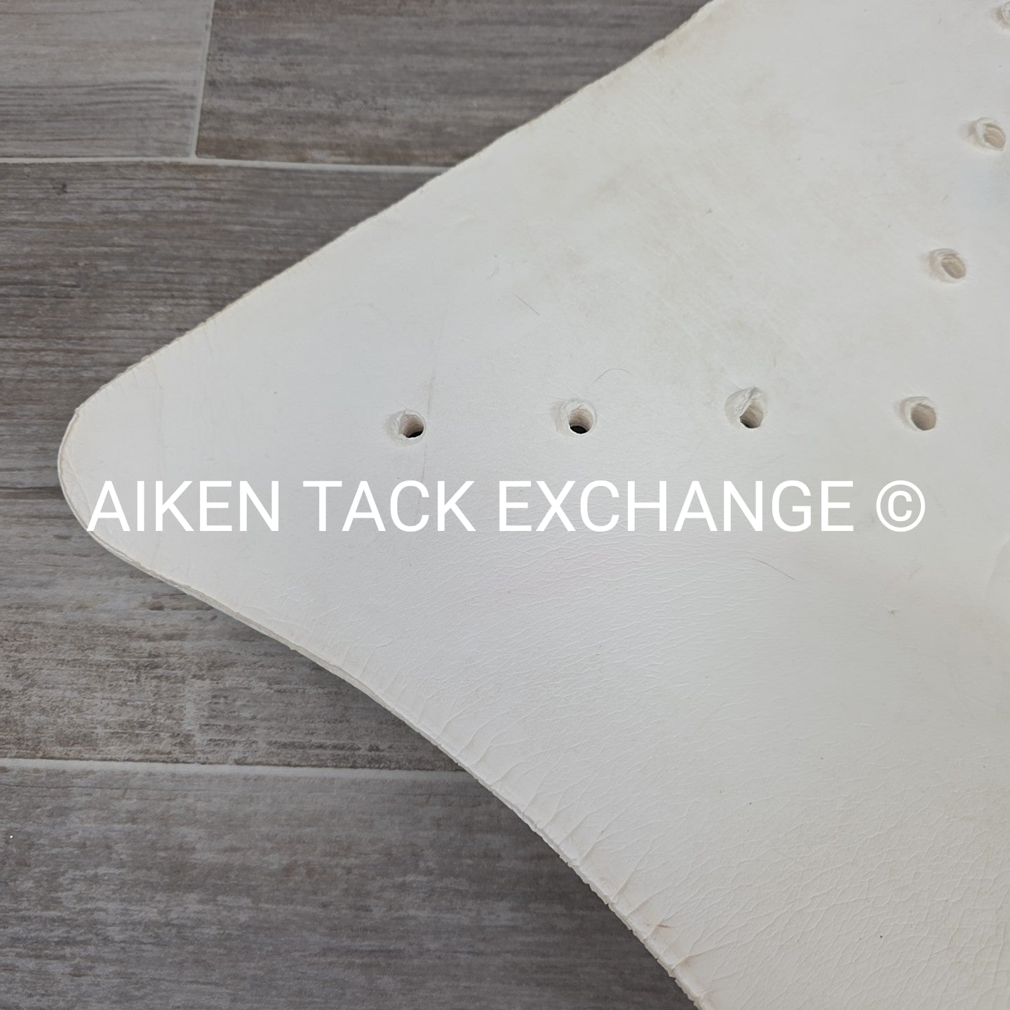 Roma Miller's Pro-Tek 11" Riser Foam Half Pad, White