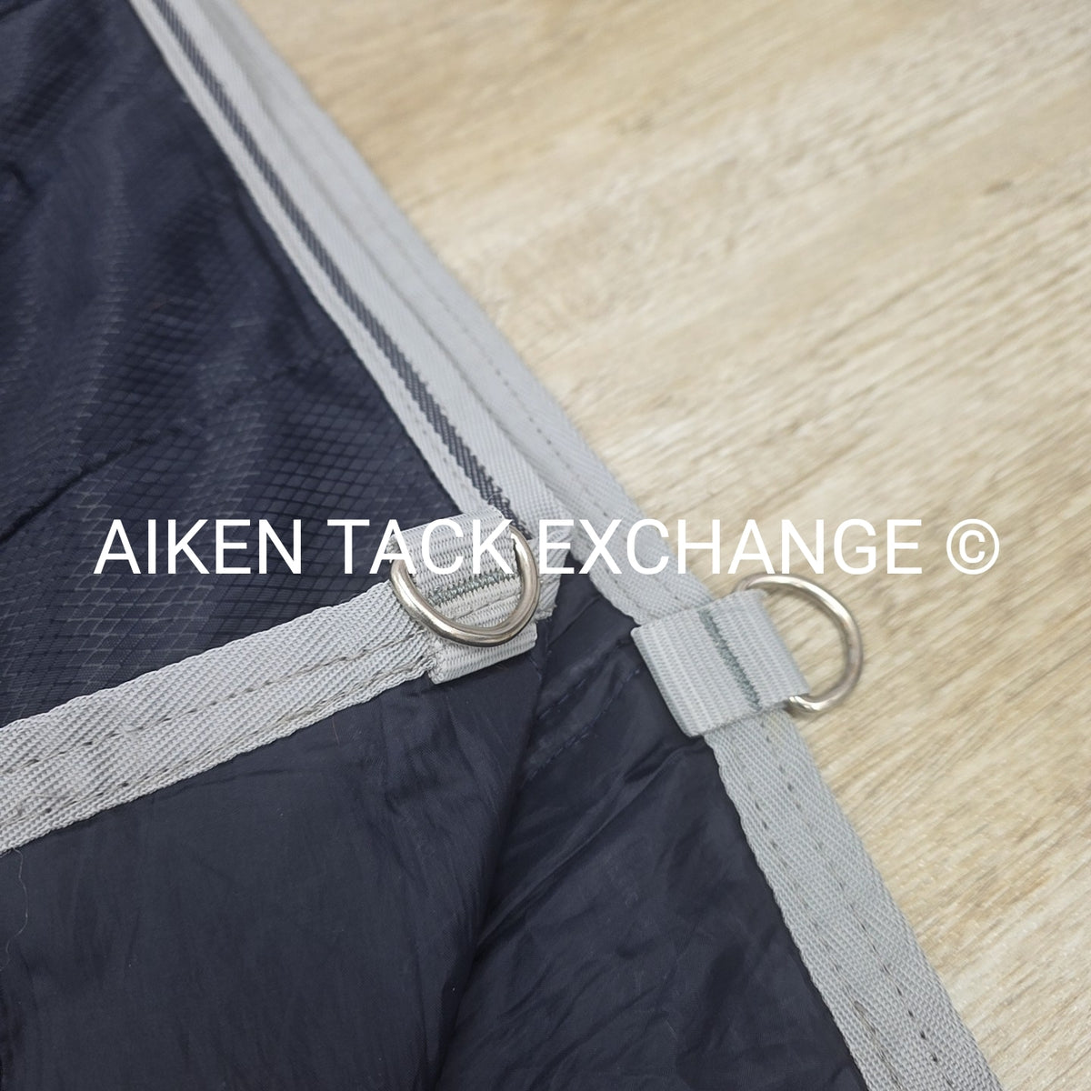 LeMieux Arika 100g fil Stable-Tek Rug, Size 81"