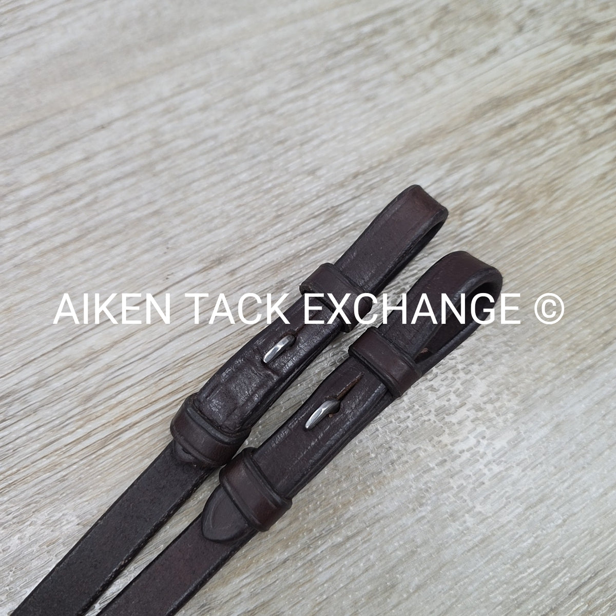 Horse Country Flat Hunt Bridle with Matching Flat Reins, Brown, Size Full