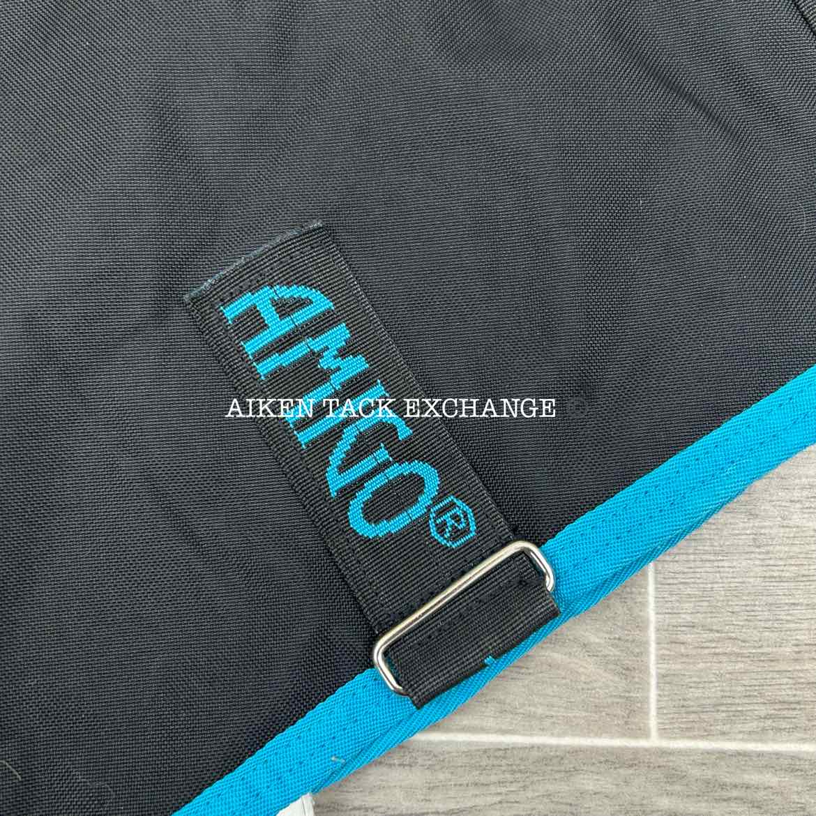 Amigo Bravo 12 Original Hood Neck Cover 150g, 81"