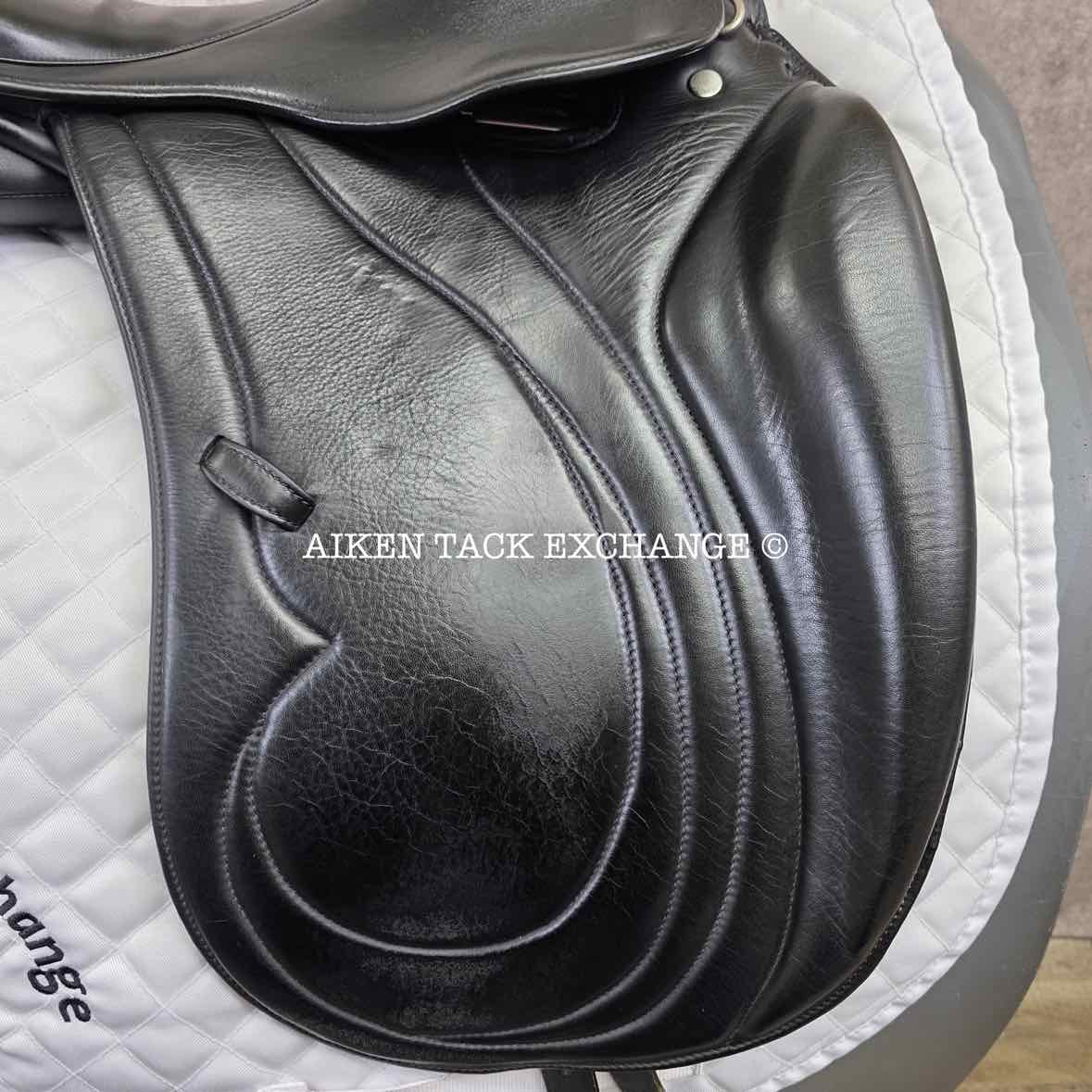 Marcel Toulouse Alissa Platinum Genesis Dressage Saddle, 17.5" Seat, Adjustable Tree, Wool Flocked Panels