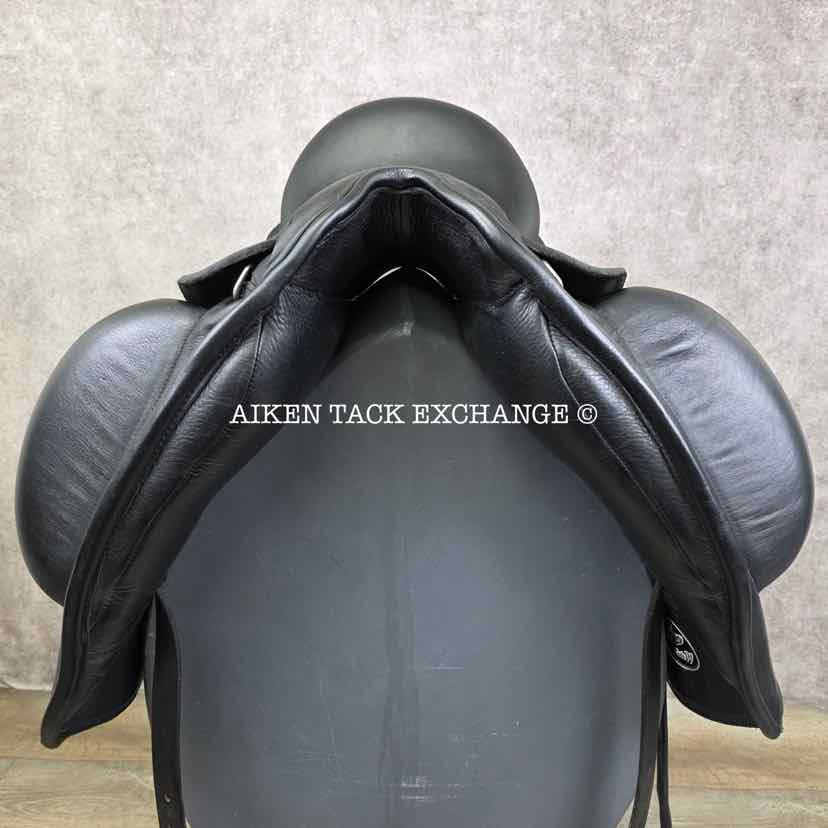 **SOLD** 2018 Custom Saddlery Icon Coda W Monoflap Dressage Saddle, 17.5" Seat, Adjustable Tree, Wool Flocked Panels
