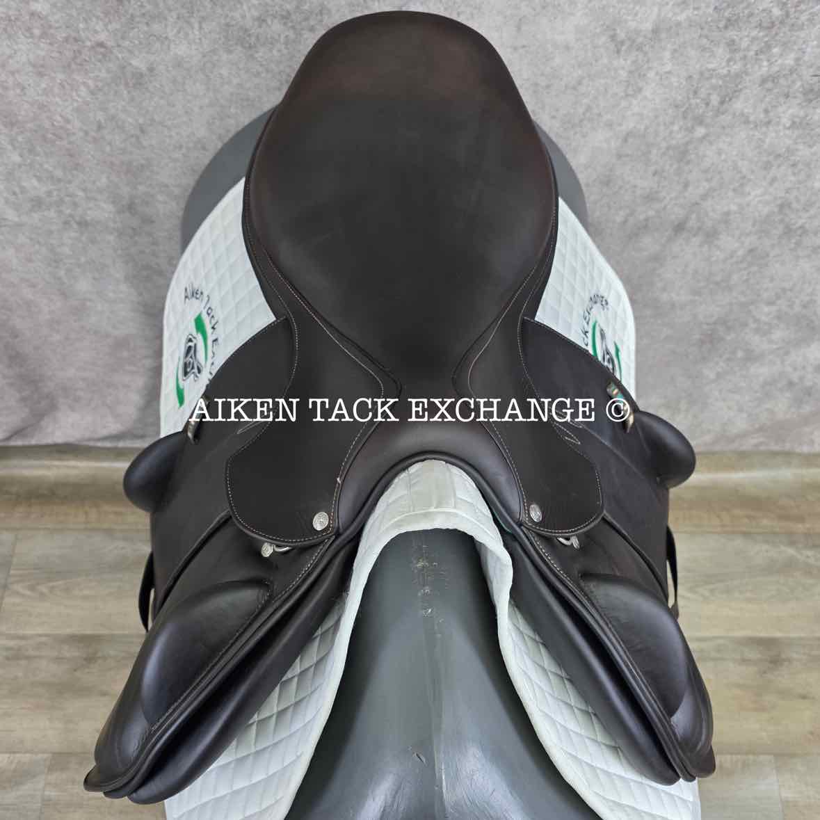 2018 Voltaire Elkton Monoflap Jump Saddle, 18.5" Seat - 2AA Flap, Medium Wide Tree, PRO Panels, Full Buffalo Leather