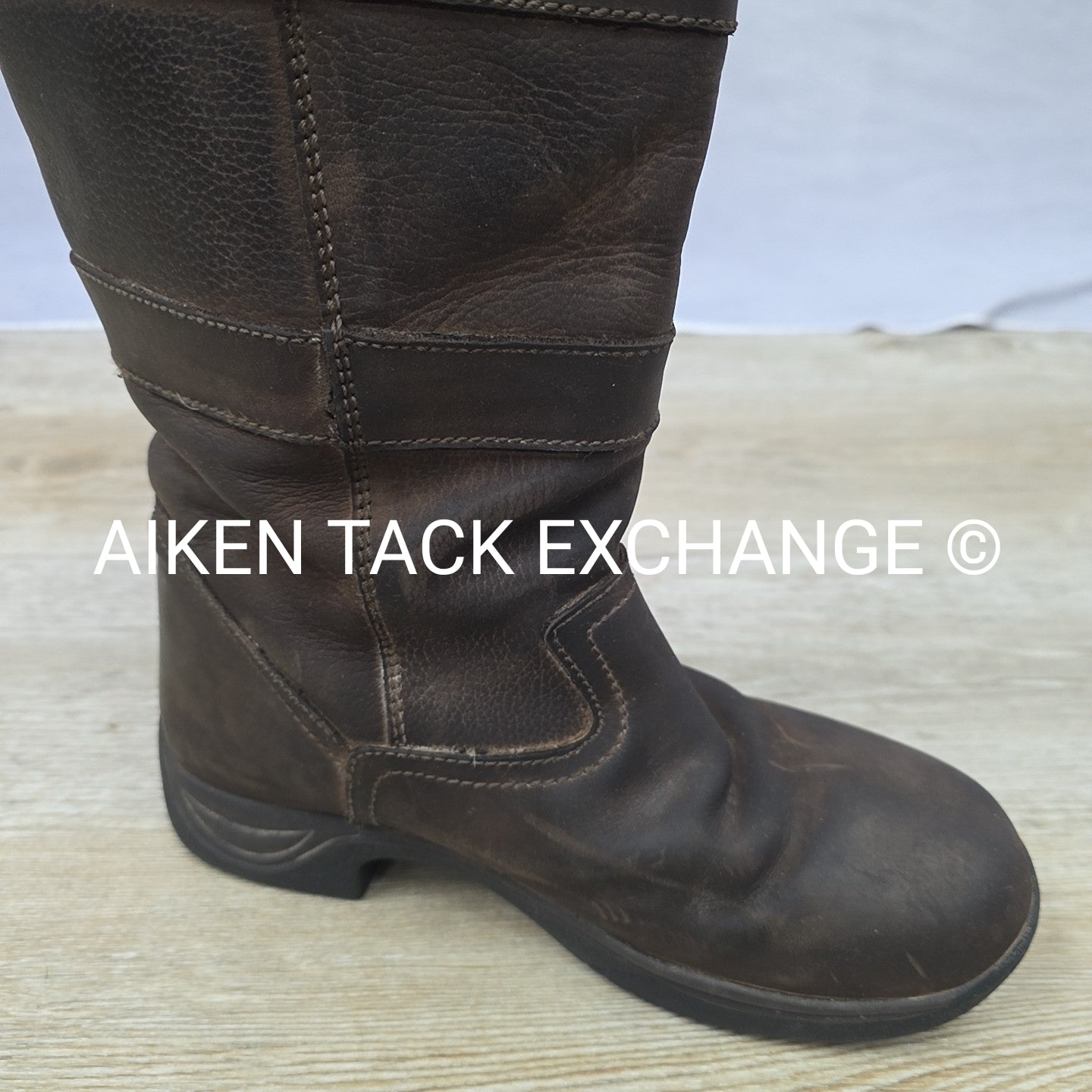 Dublin River Boots, Size 9