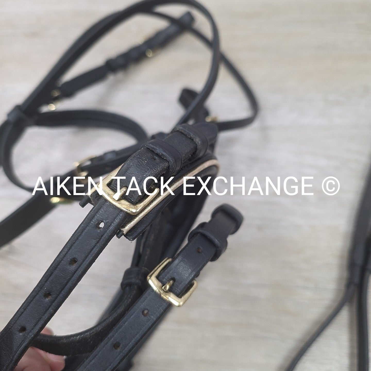 Rhinegold Flash Dressage Bridle with Matching Rubber Reins, Black with Gold, Siz