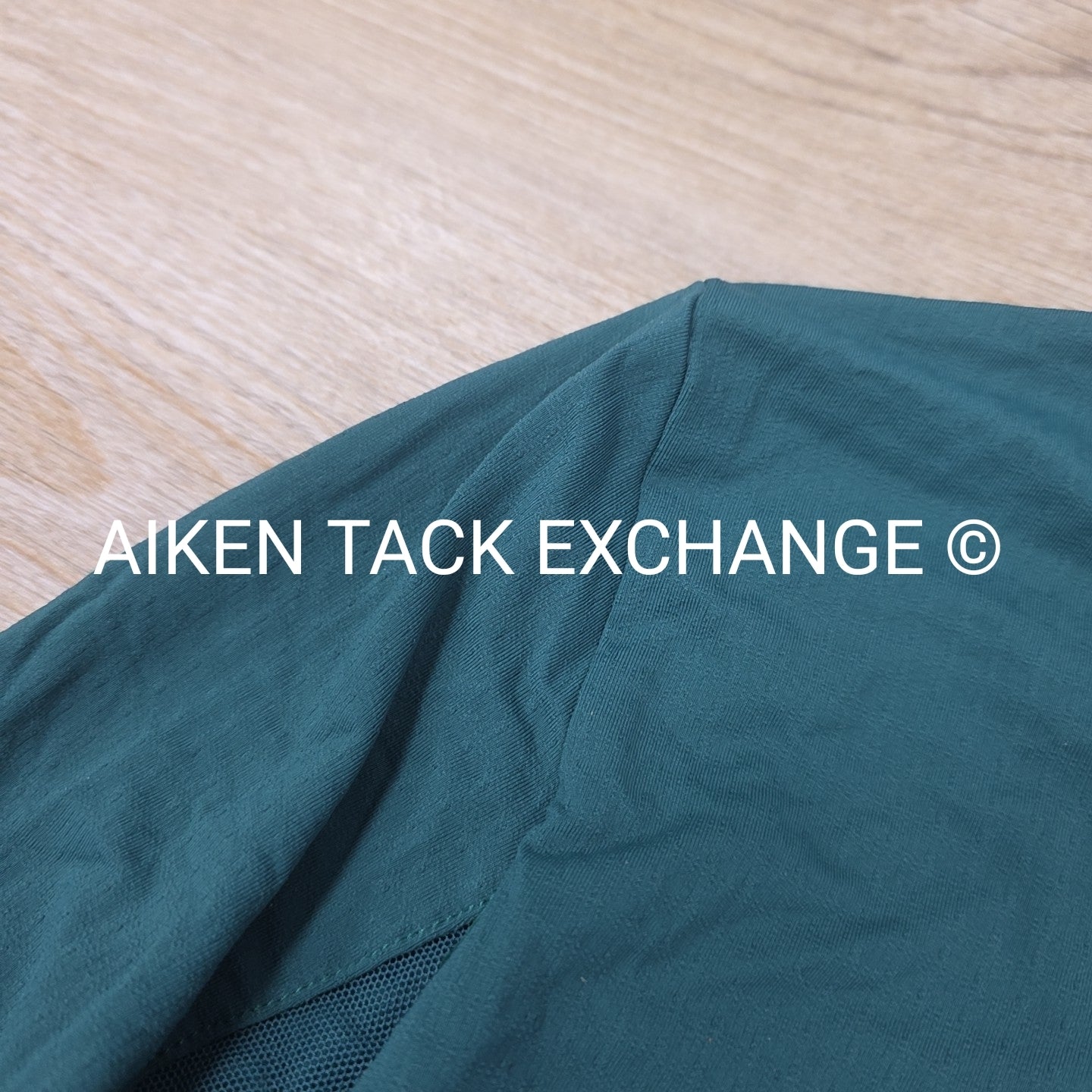 EIS Hallway Feeds Long Sleeve Sun Shirt, Size Medium