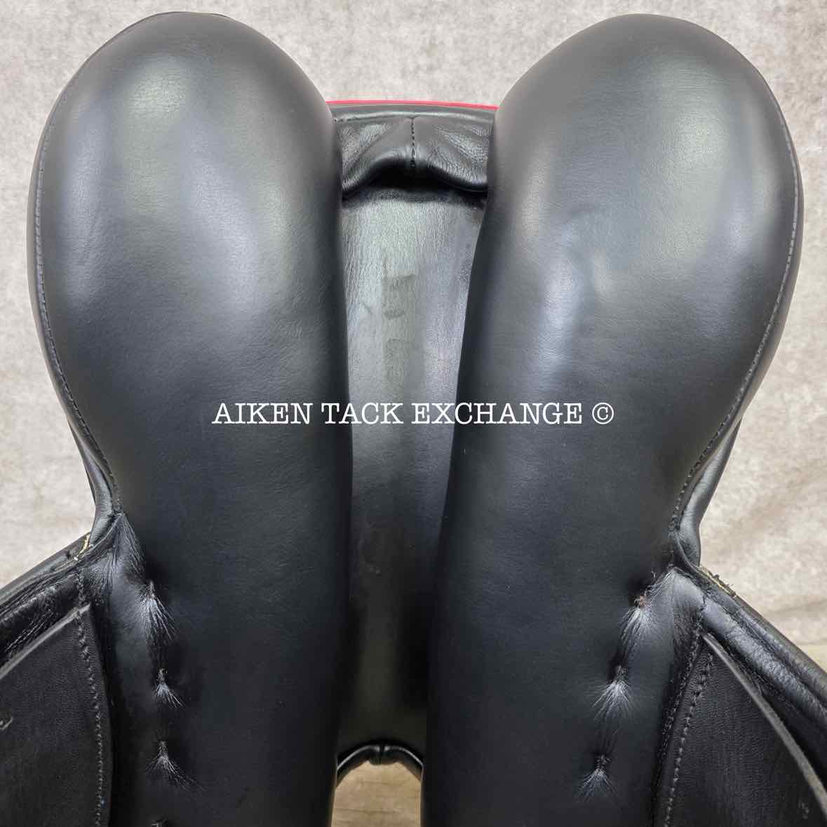 2018 County Perfection "E" Monoflap Dressage Saddle, 17" Seat, Narrow Tree, Wool Flocked Skid Row Panels
