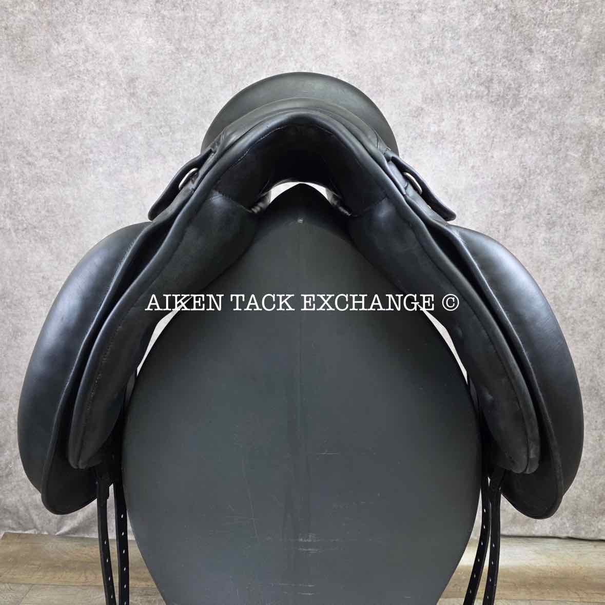 **On Trial** Marcel Toulouse Verona Monoflap Dressage Saddle, 17.5" Seat, MW/W Tree, Wool Flocked Panels