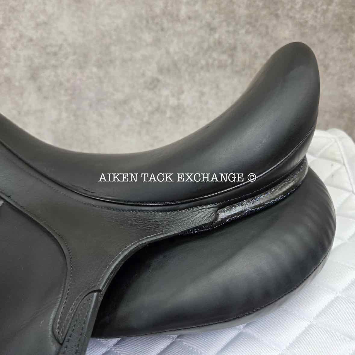 2018 Devoucoux Makila Harmonie Monoflap Dressage Saddle, 17.5" Seat - 002, 1A Flap - Short, Dynamick Tree - Medium, D3D Panels, Full Buffalo Leather
