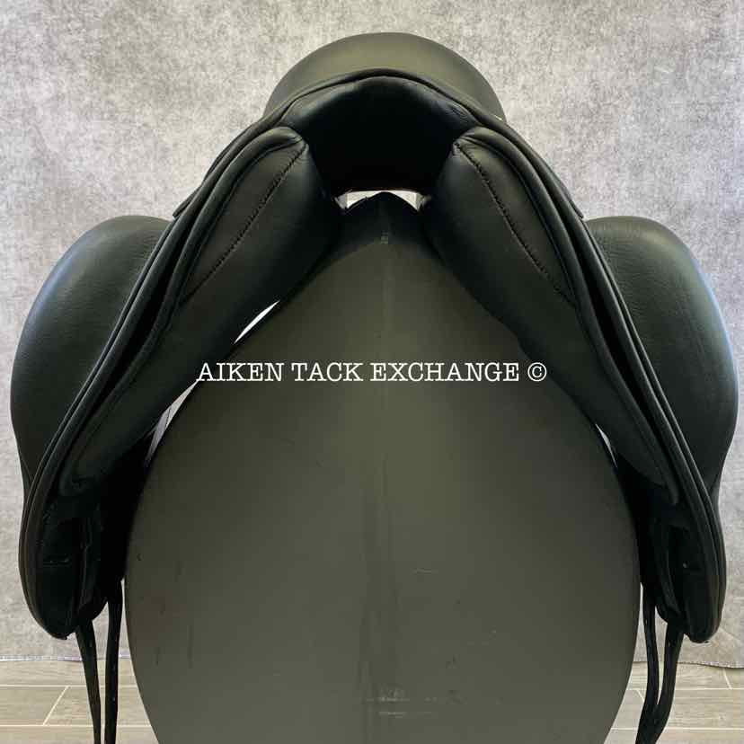 2020 PDS Carl Hester Delicato II Monoflap Dressage Saddle, 17" Seat, Adjustable Tree - Changeable Gullet, Wool Flocked Panels