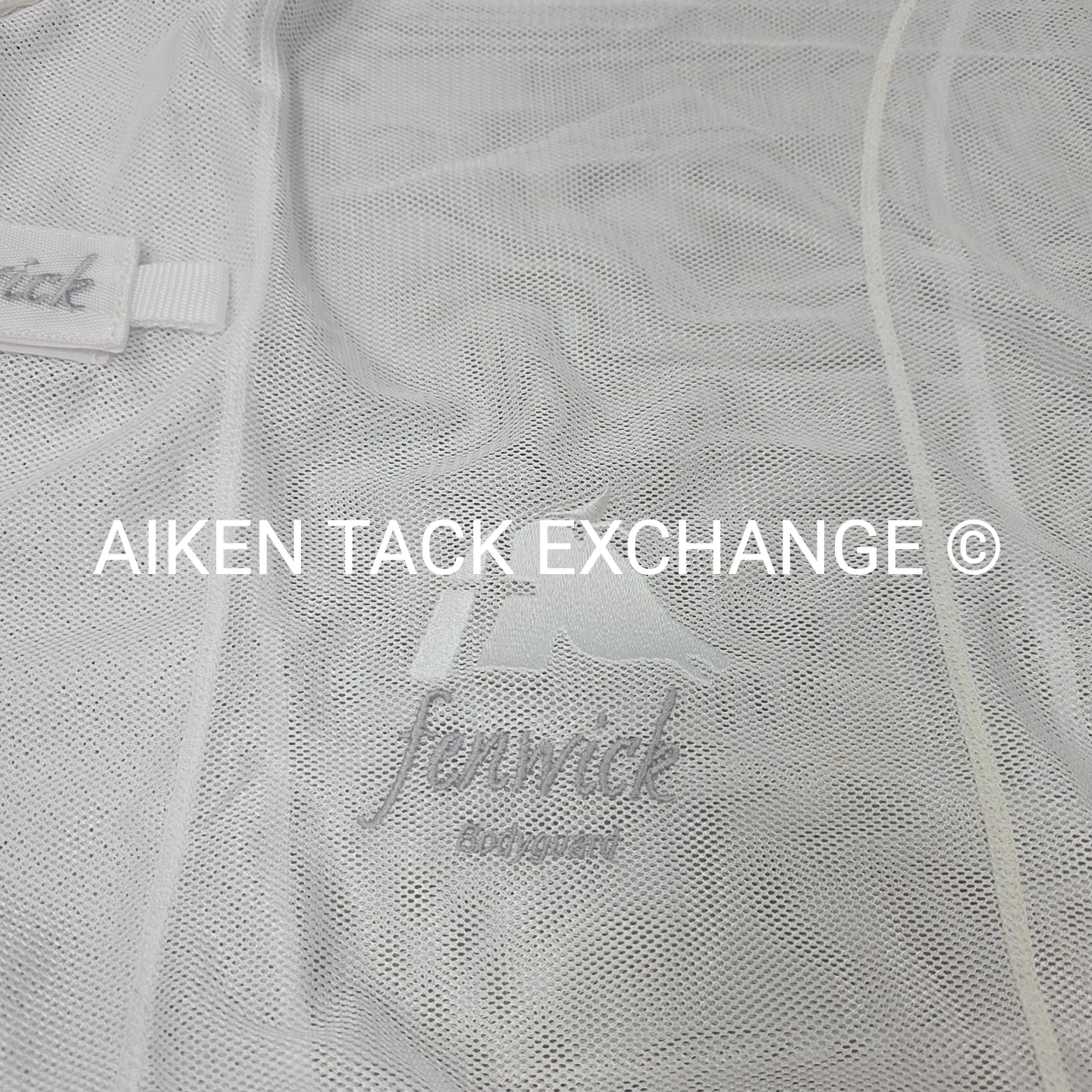 Fenwick Equestrian BodyGuard Mesh Cooler, White (has some marks) 60"