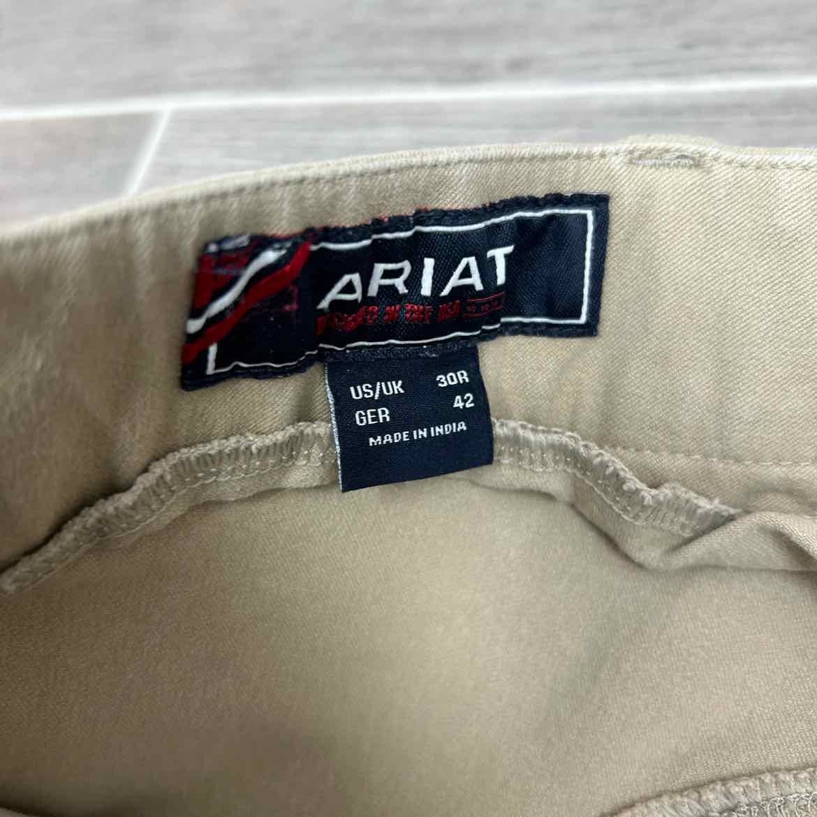 Ariat Heritage Knee Patch Breeches, Size 30 R