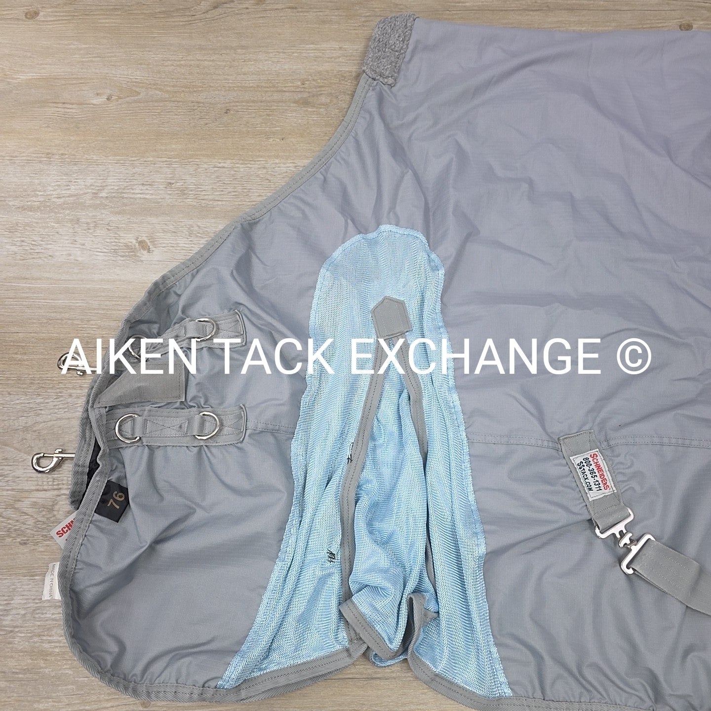 Schneiders Airmesh II Turnout Sheet, Size 76" (has been repaired)