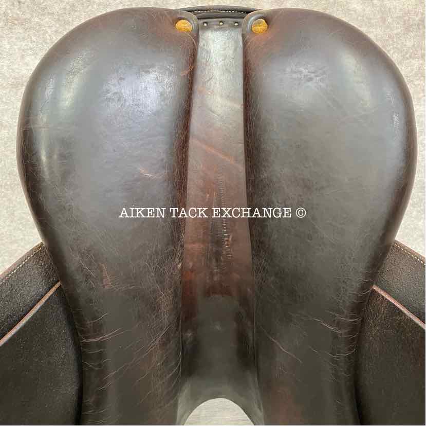 1997 PJ by Bruno DelGrange Close Contact Jump Saddle, 17.5" Seat, 4L Flap, Medium Wide Tree, Foam Panels