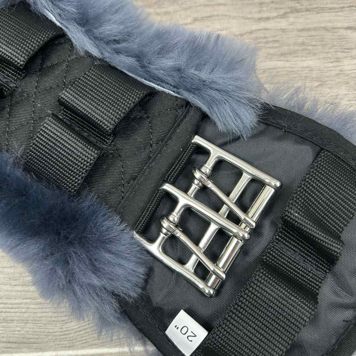 CAS Equestrian Sheepskin Girth, Black & Grey, 20"