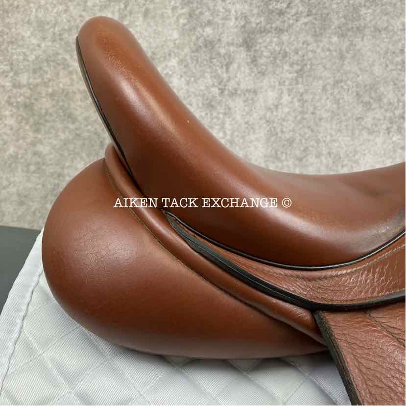 **SOLD** 2013 Custom Saddlery Wolfgang Solo Dressage Saddle, 17.5" Seat, Short Flap, Adjustable Tree, Wool Flocked Panels, Vienna Leather