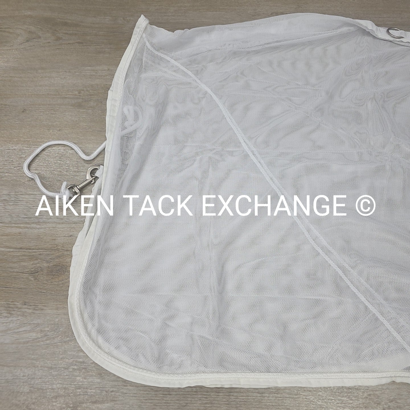 Fenwick Equestrian BodyGuard Mesh Cooler, White (has some marks) 60"
