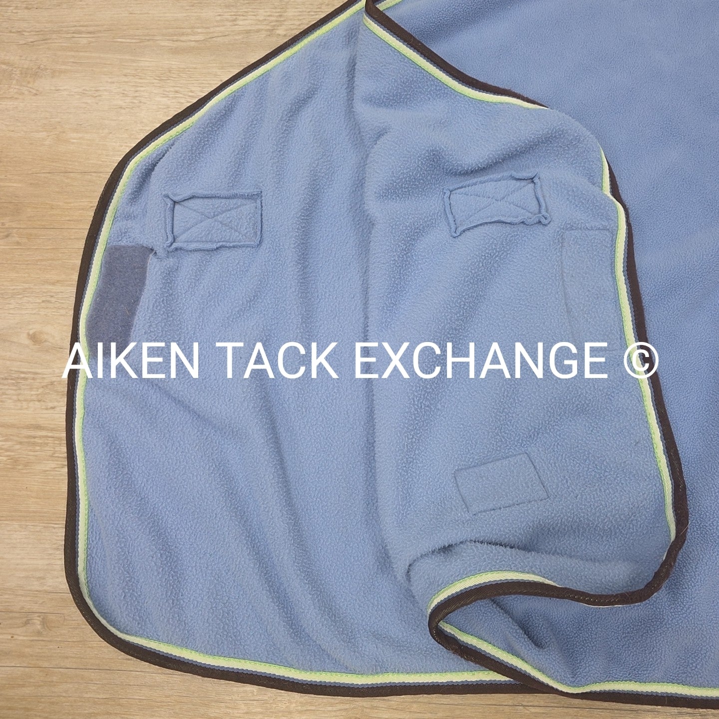Eskadron Velcro Front Closure Fleece Cooler, Size Medium (73")