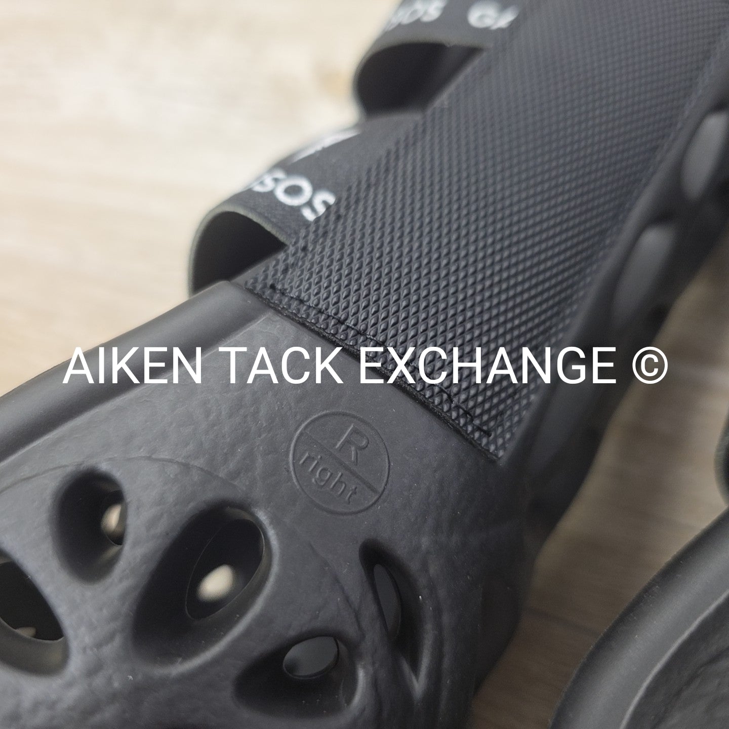 Gatusos Front Air Boots, Black, Size Large