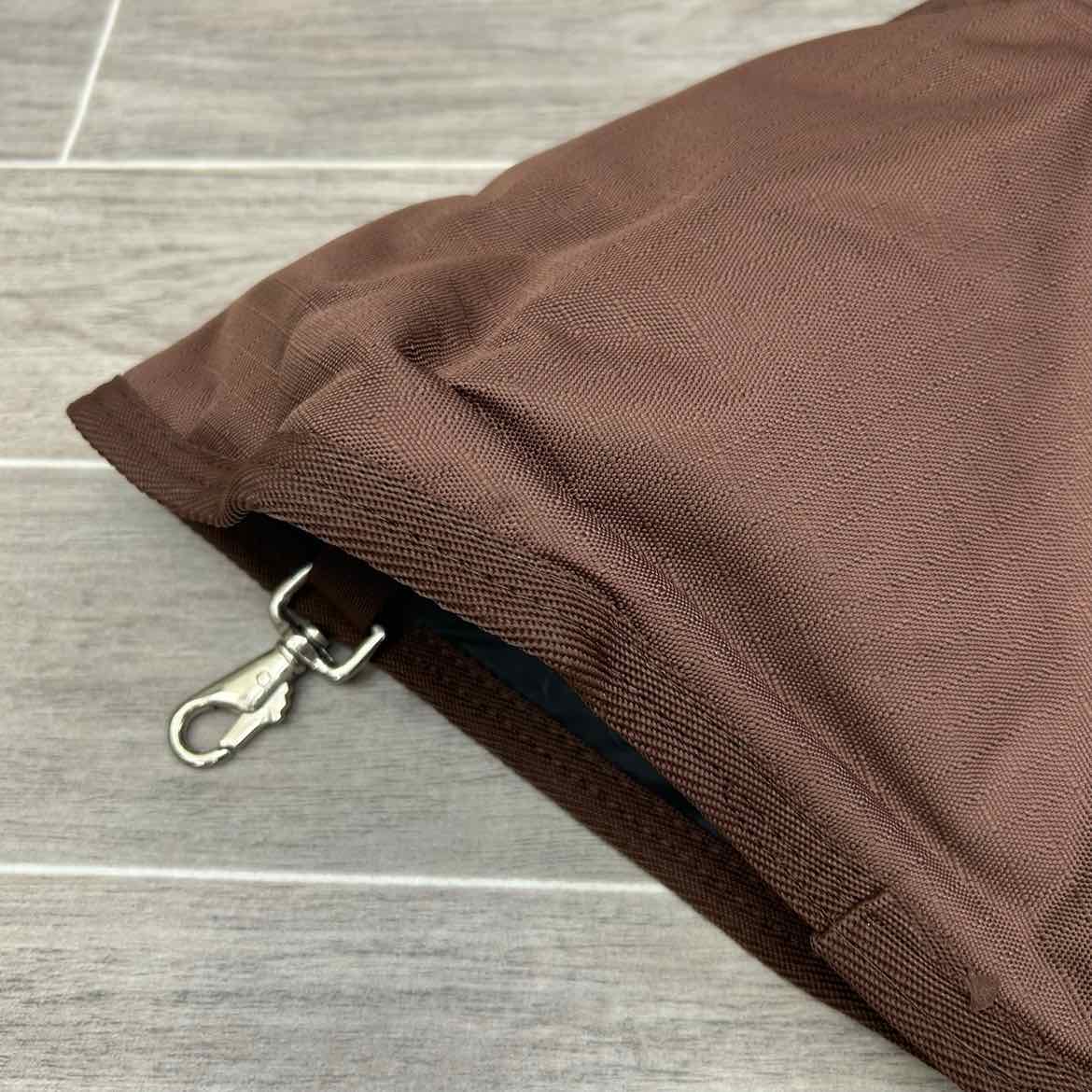 Tough 1 250 G Fill Neck Cover, Size Large