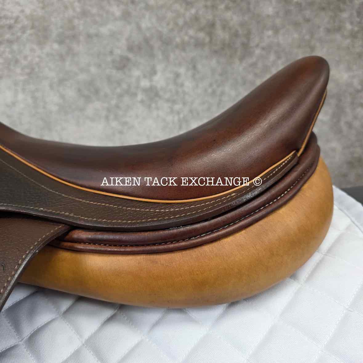 2015 Pessoa Rodrigo Close Contact Jump Saddle, 16" Seat, Adjustable Tree - XCH Changeable Gullet, Foam Panels