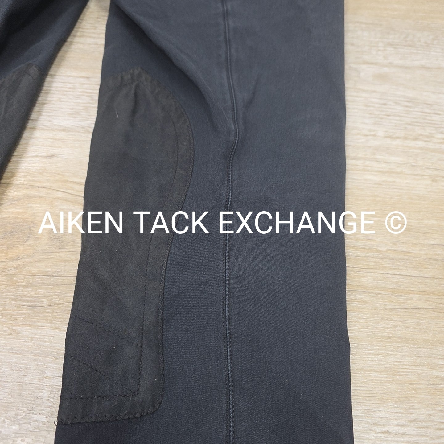 Tailored Sportsman Trophy Hunter Knee Patch Breeches, Size 36