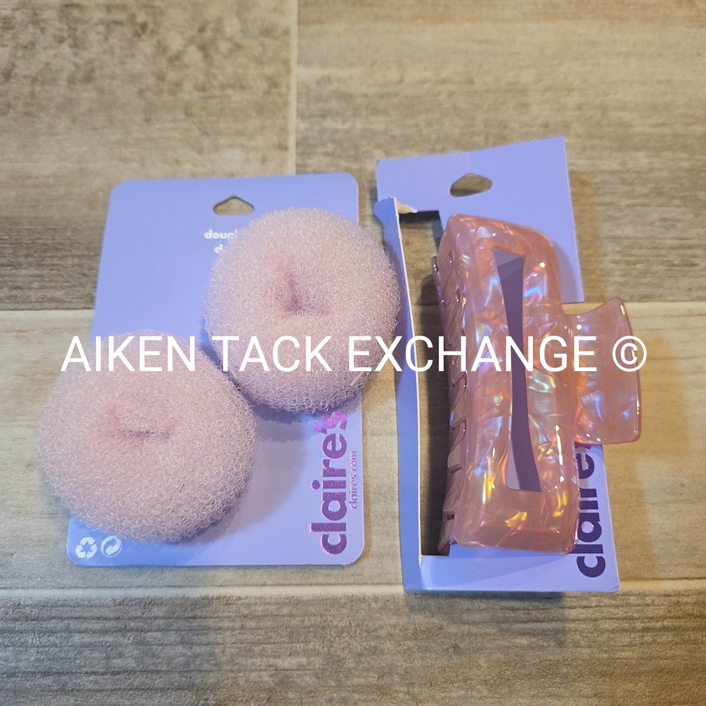 Claire's Hair Bundle - 2 Donuts, 1 Claw Clip