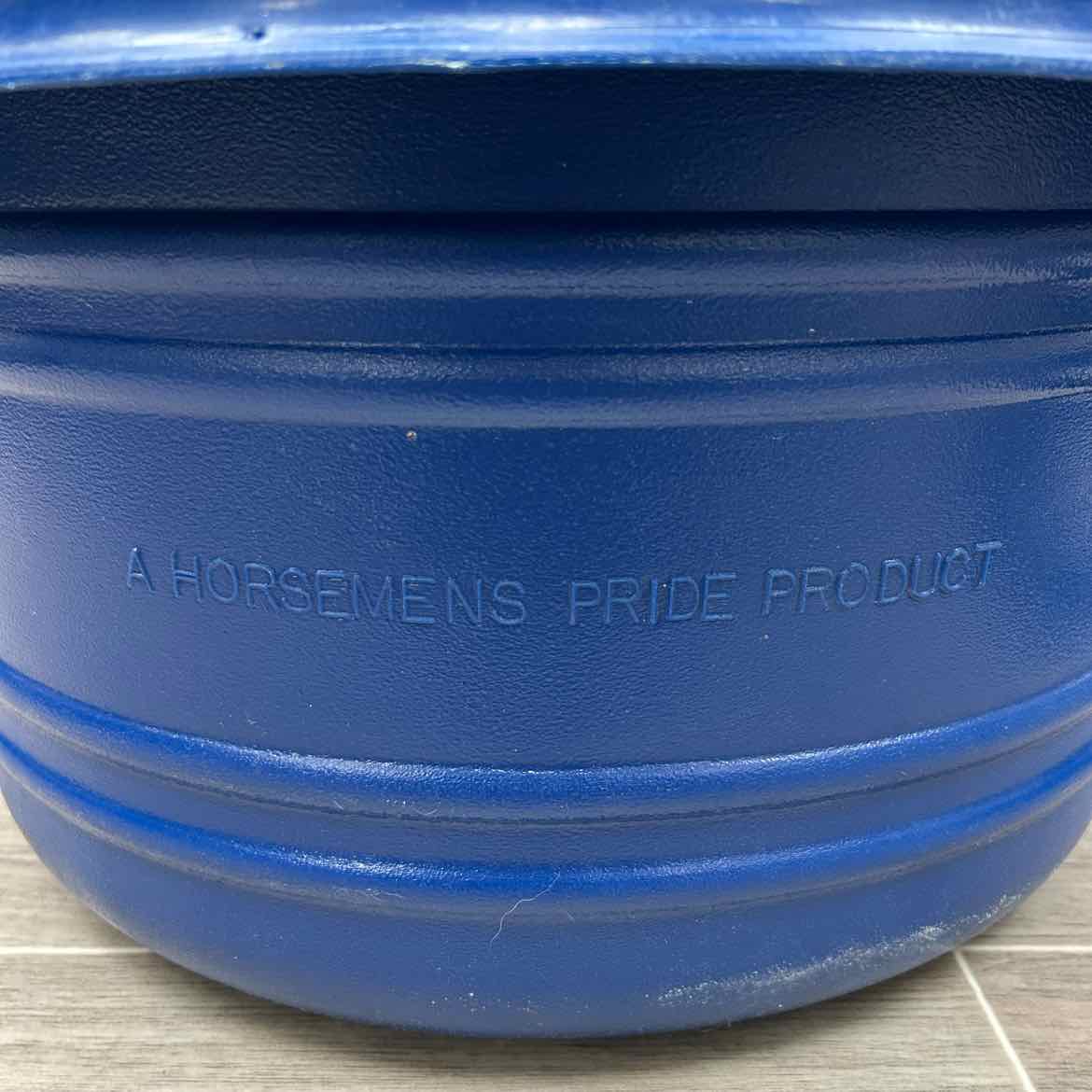 Horseman's Pride Horse Feed Tub with Feed Saver Ring, 30 QT