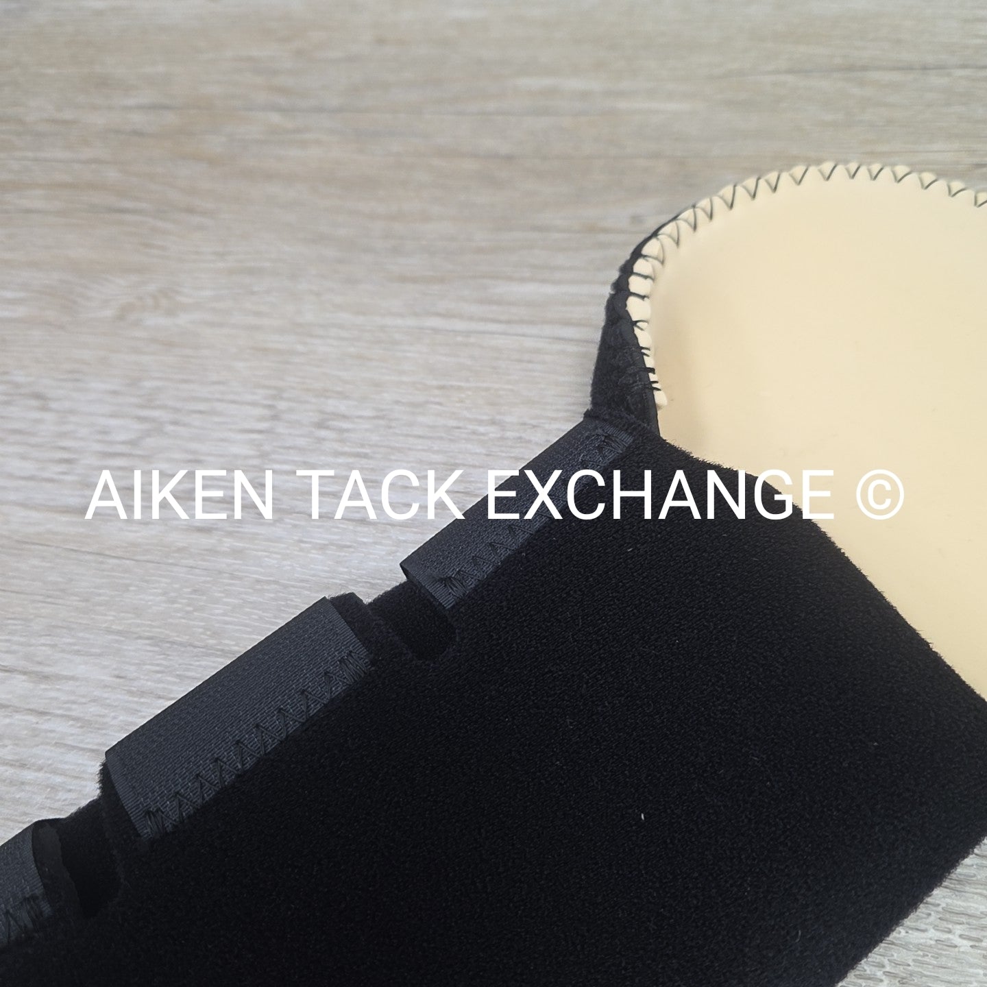 Professional's Choice Tail Wrap