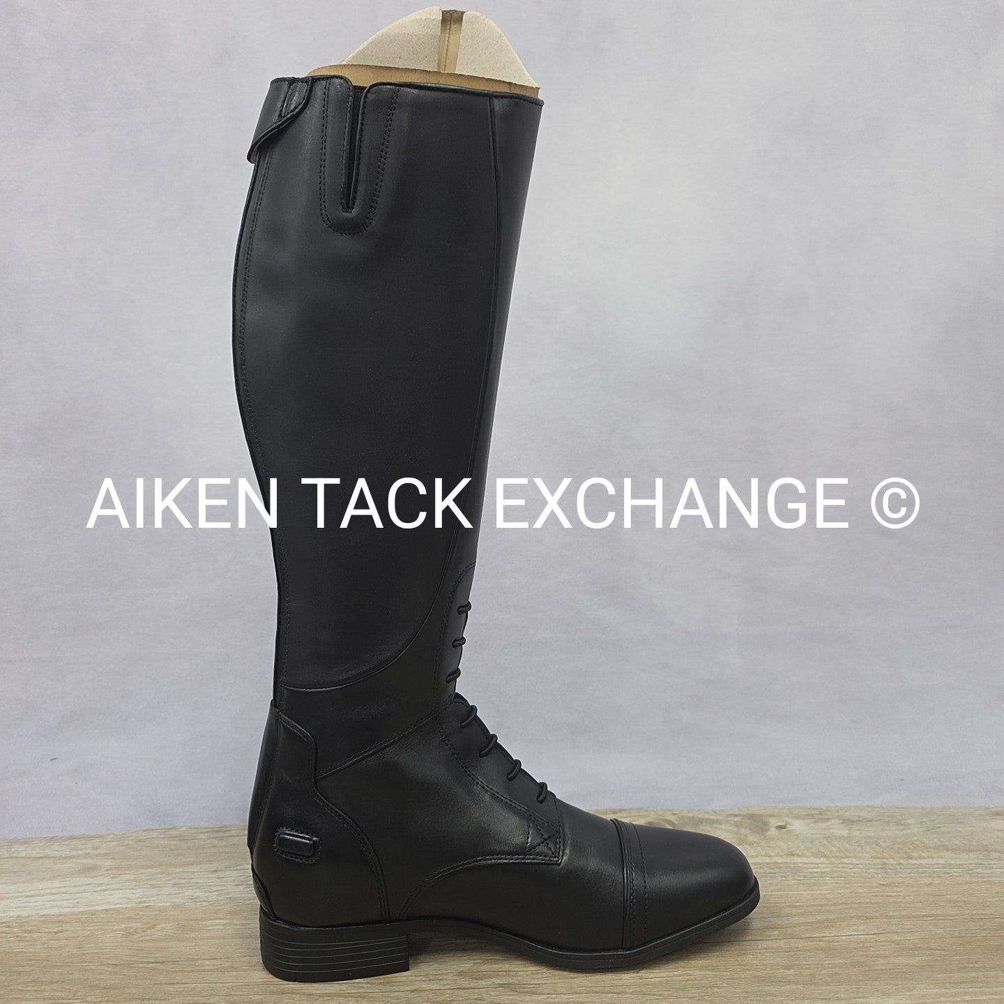 Ariat Kinsley Field Boot, Size 9 Regular Short